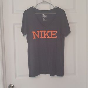 XL Nike Athletic Cut V-neck Tee.